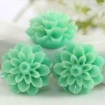 Turquoise Dahlia / Mums Flower Resin Cabochons 6pc