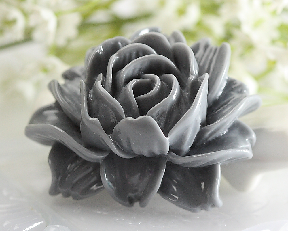 Large Gray Flower Resin Cabochons 2pc